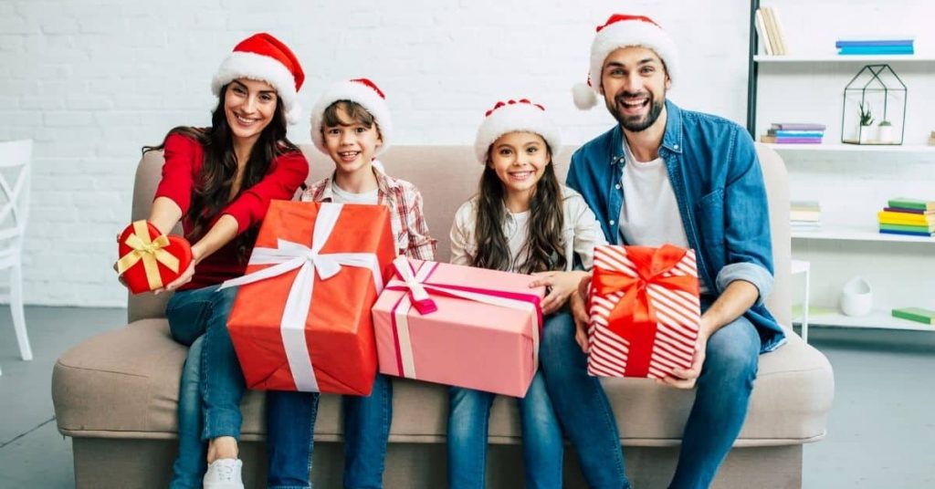 How to Survive the Holidays Without Going Broke